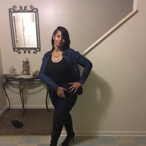 Meet your Posher, Pamela